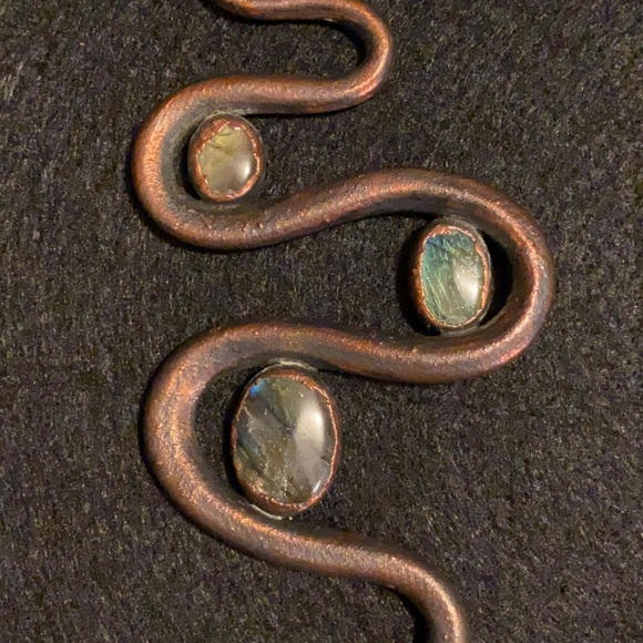 Snake labradorite necklace - Picture 2 of 3
